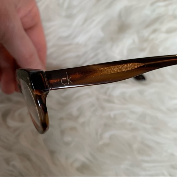 SOLD!! Calvin Klein eyeglass frames, brown horn color, NEW, Style #CK 5728 - Picture 4 of 9